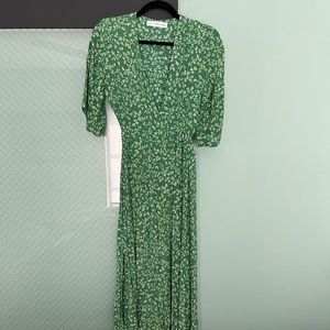 FAITHFULL THE BRAND Floral Print Midi Length Dress (M)